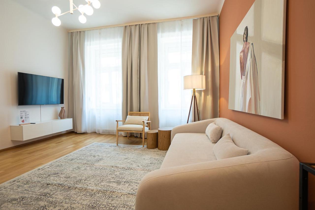 Bright 3-Room Apartment With A King-Size Bed ウィーン エクステリア 写真