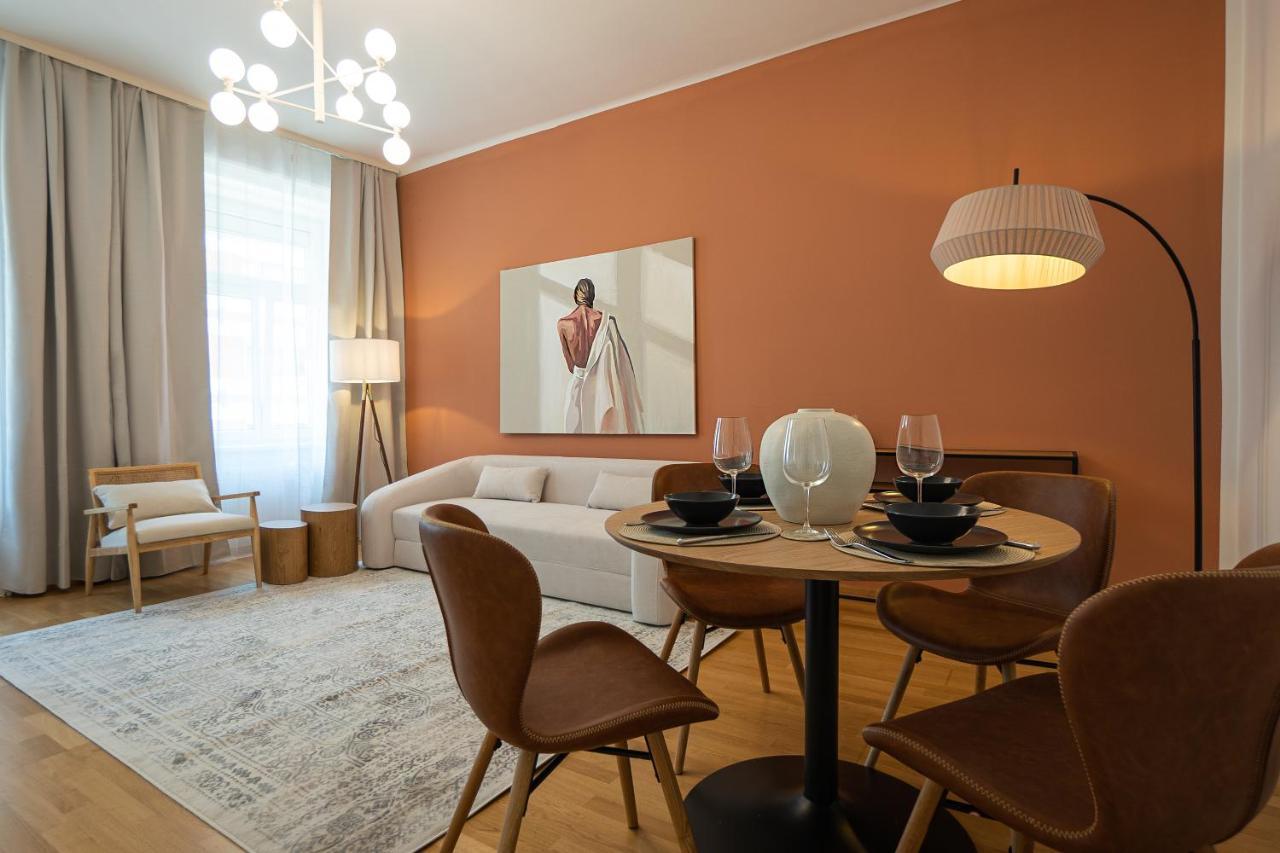 Bright 3-Room Apartment With A King-Size Bed ウィーン エクステリア 写真