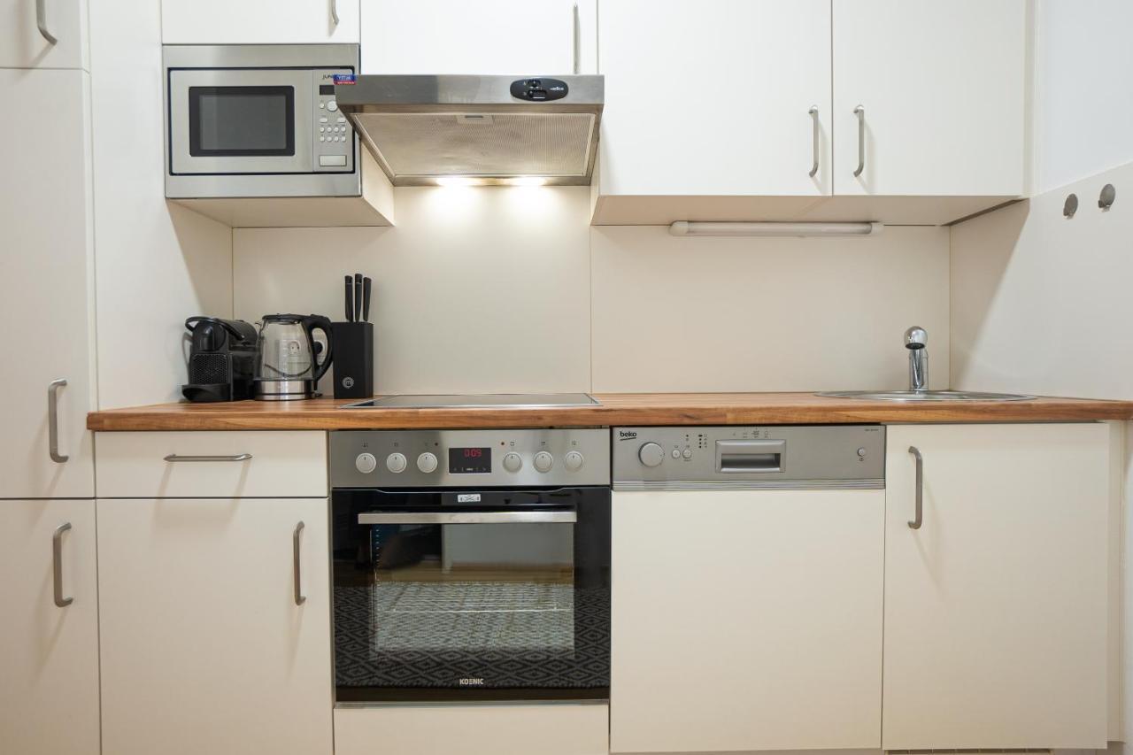 Bright 3-Room Apartment With A King-Size Bed ウィーン エクステリア 写真